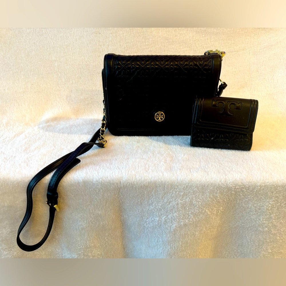 Tory Burch purse and matching wallet